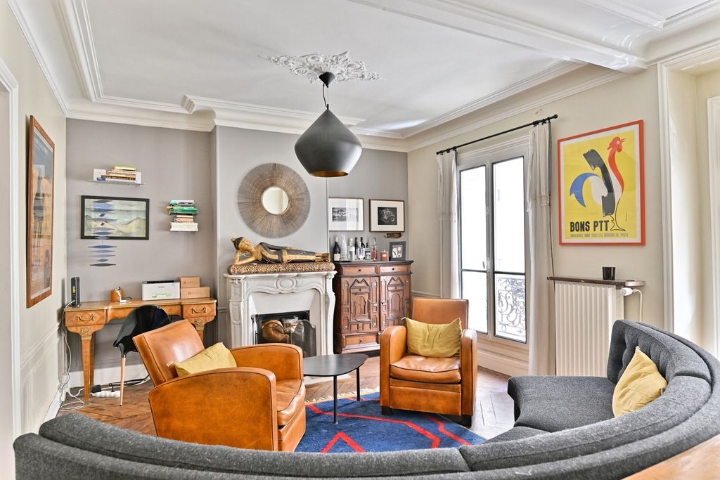 appartamento 4 camere in vendita su Paris  (75007)