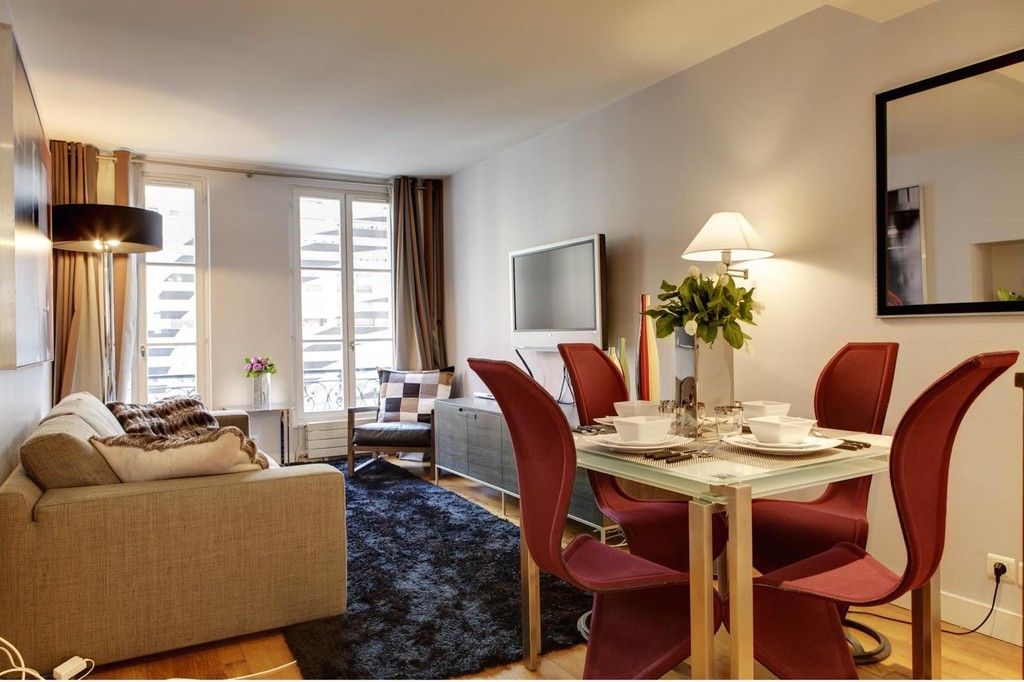 appartamento su due piani 3 camere in vendita su Paris (75008)